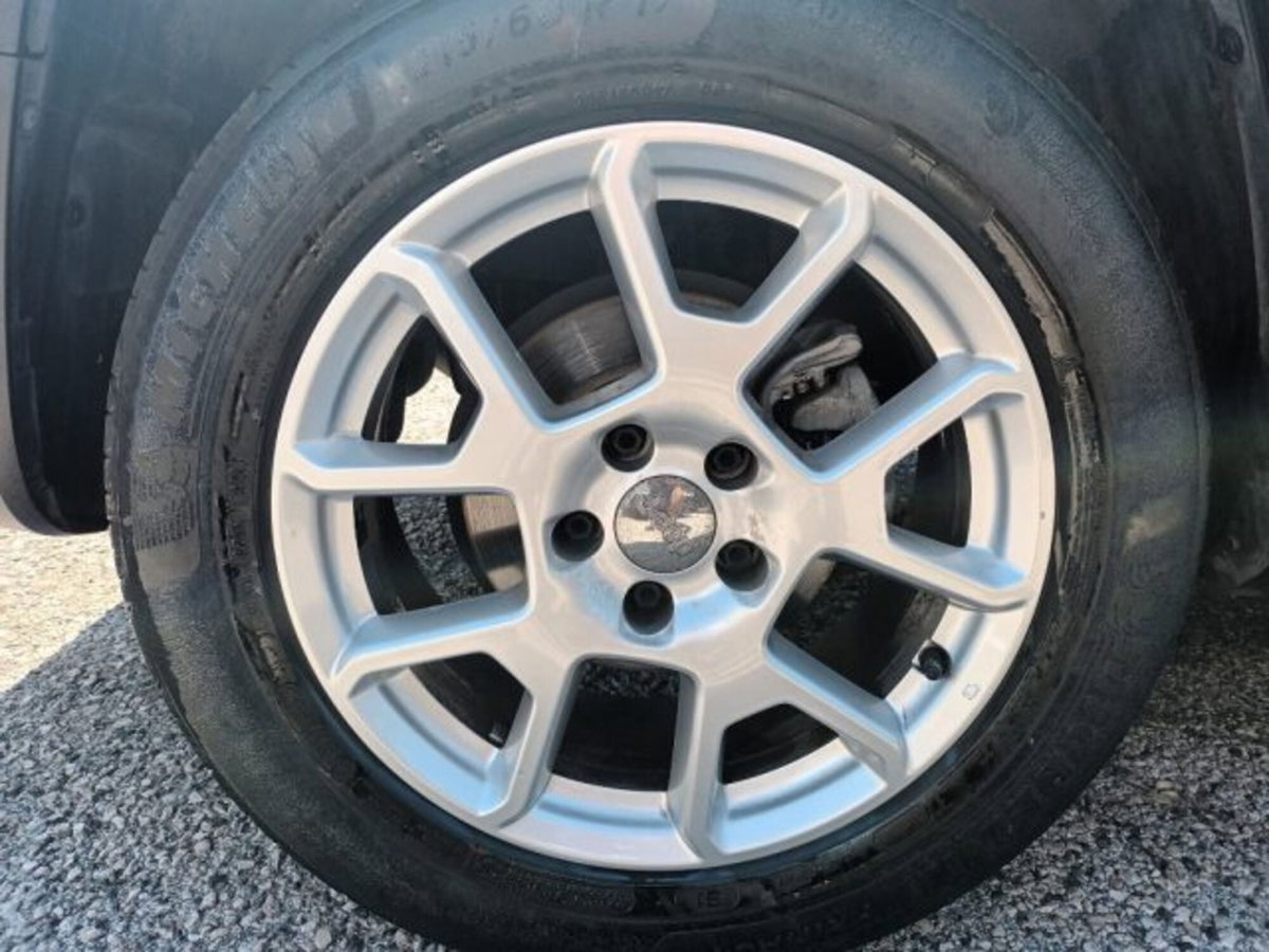 Jeep Renegade 1.6 mjt Limited 2wd 130cv (12)