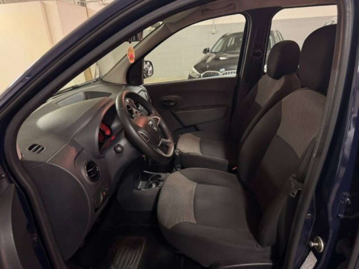 Dacia Lodgy Stepway 1.6 110CV GPL 7 posti (11)