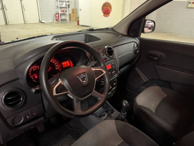 Dacia Lodgy Stepway 1.6 110CV GPL 7 posti (16)
