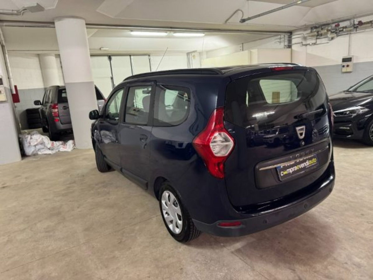 Dacia Lodgy Stepway 1.6 110CV GPL 7 posti (7)