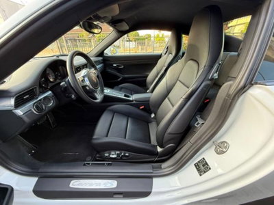 Porsche 911 Coupé 3.8 Carrera 4S (11)