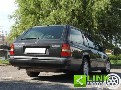 Mercedes-Benz 250 Station Wagon 250 TD turbodiesel cat Station Wagon (4)