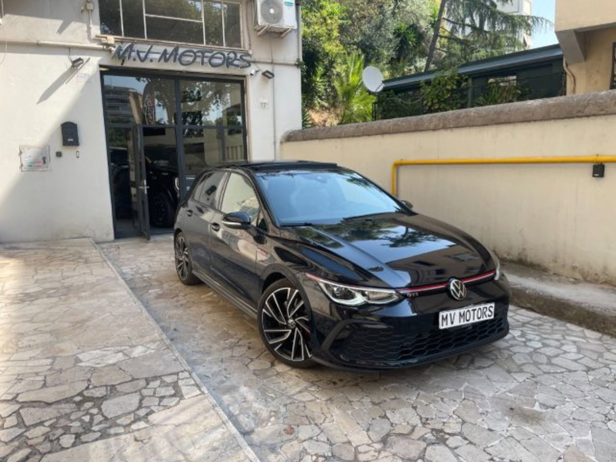 Volkswagen Golf 2.0 TSI GTI DSG