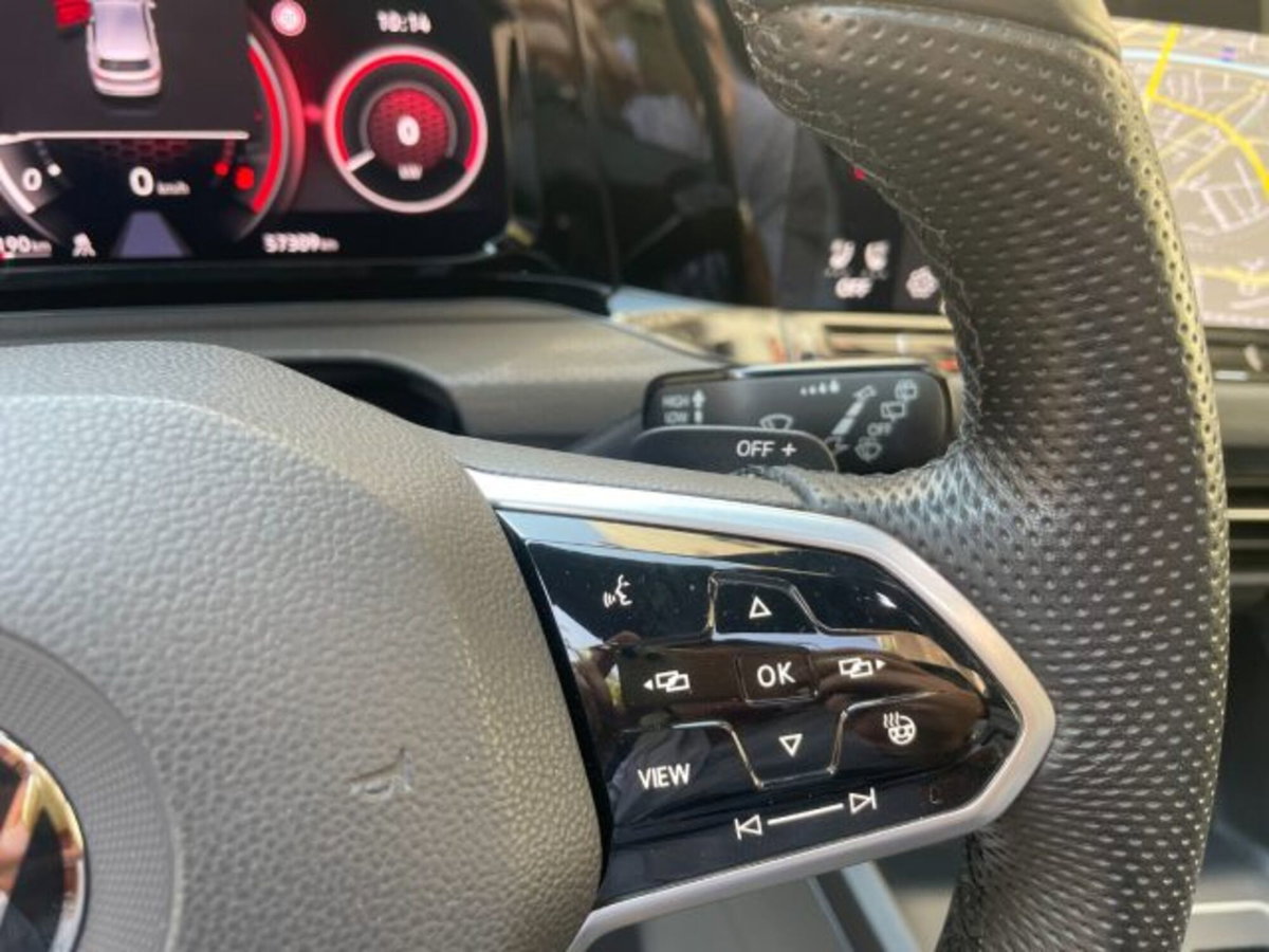 Volkswagen Golf 2.0 TSI GTI DSG (16)