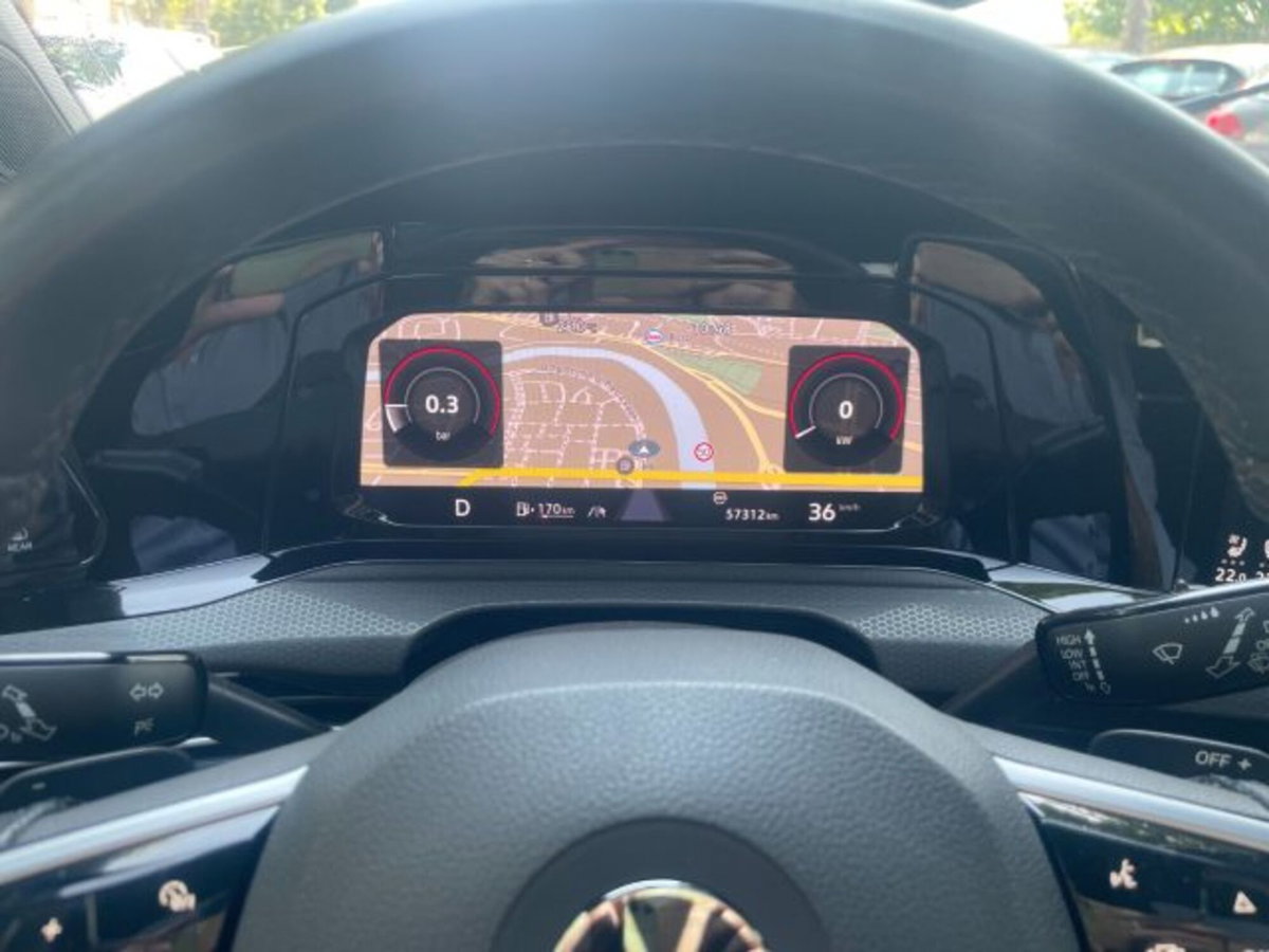Volkswagen Golf 2.0 TSI GTI DSG (18)