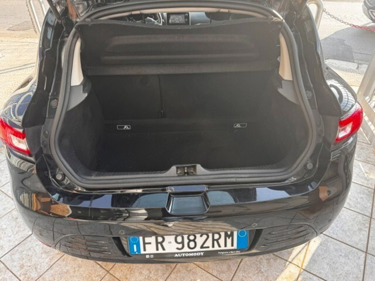 Renault Clio dCi 8V 75 CV Start&Stop 5 porte Energy Duel2 (15)