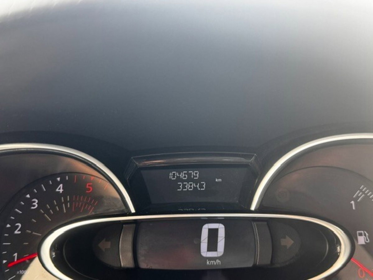 Renault Clio dCi 8V 75 CV Start&Stop 5 porte Energy Duel2 (16)