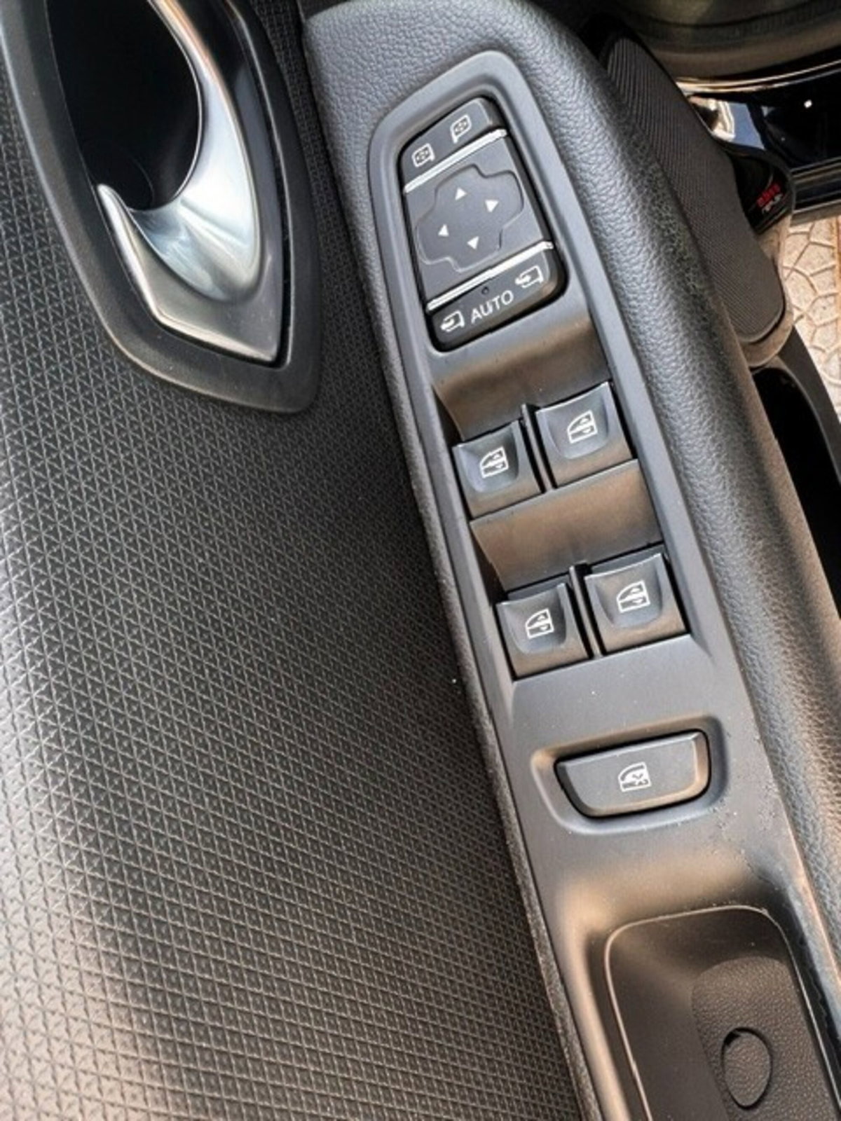 Renault Clio dCi 8V 75 CV Start&Stop 5 porte Energy Duel2 (20)