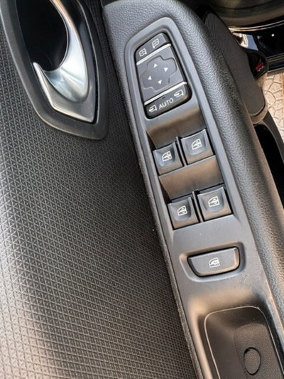 Renault Clio dCi 8V 75 CV Start&Stop 5 porte Energy Duel2 (20)