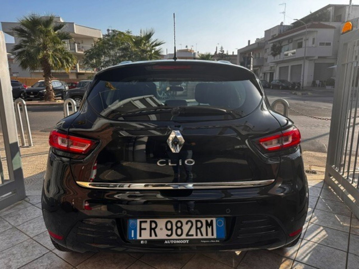 Renault Clio dCi 8V 75 CV Start&Stop 5 porte Energy Duel2 (5)