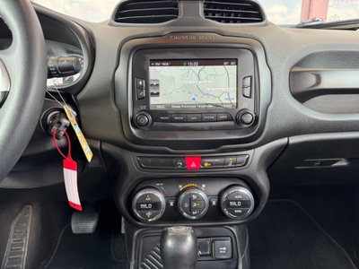 Jeep Renegade 1.6 Mjt DDCT 120 CV Limited (19)