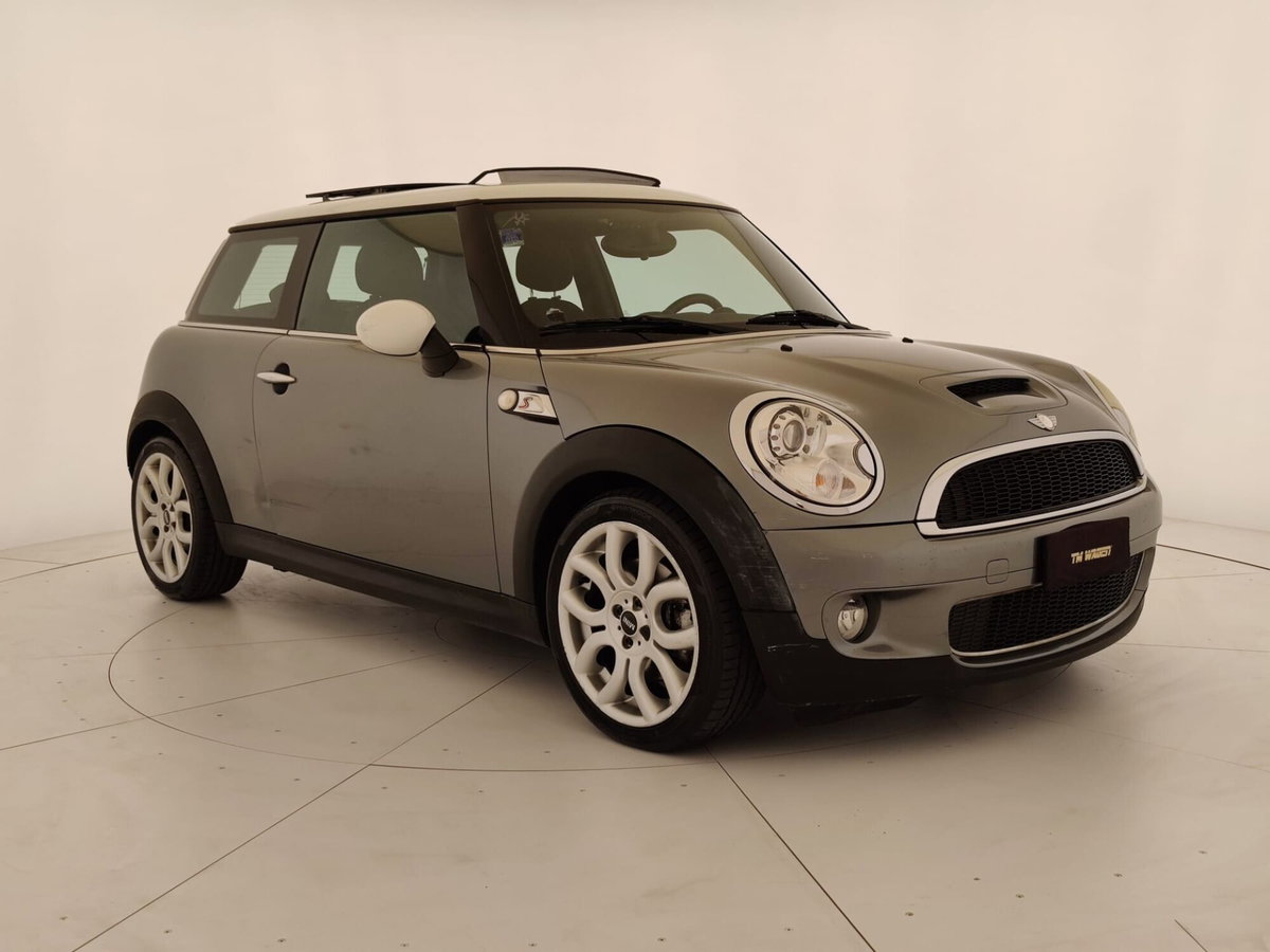 MINI Mini 1.6 16V Cooper S (3)