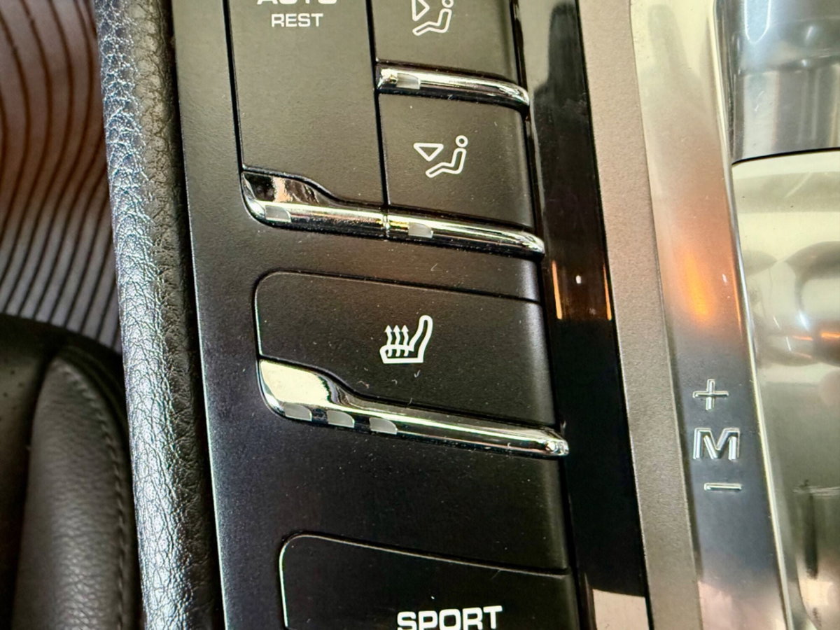 Porsche Panamera 3.0 Diesel Edition (18)