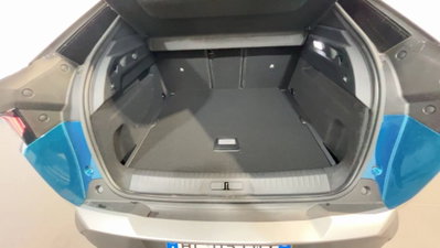 Peugeot 3008 1.2 hybrid GT Exclusive 145cv e-dcs6 (16)