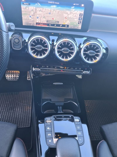 Mercedes-Benz Classe A 250 e Automatic EQ-Power Premium (12)