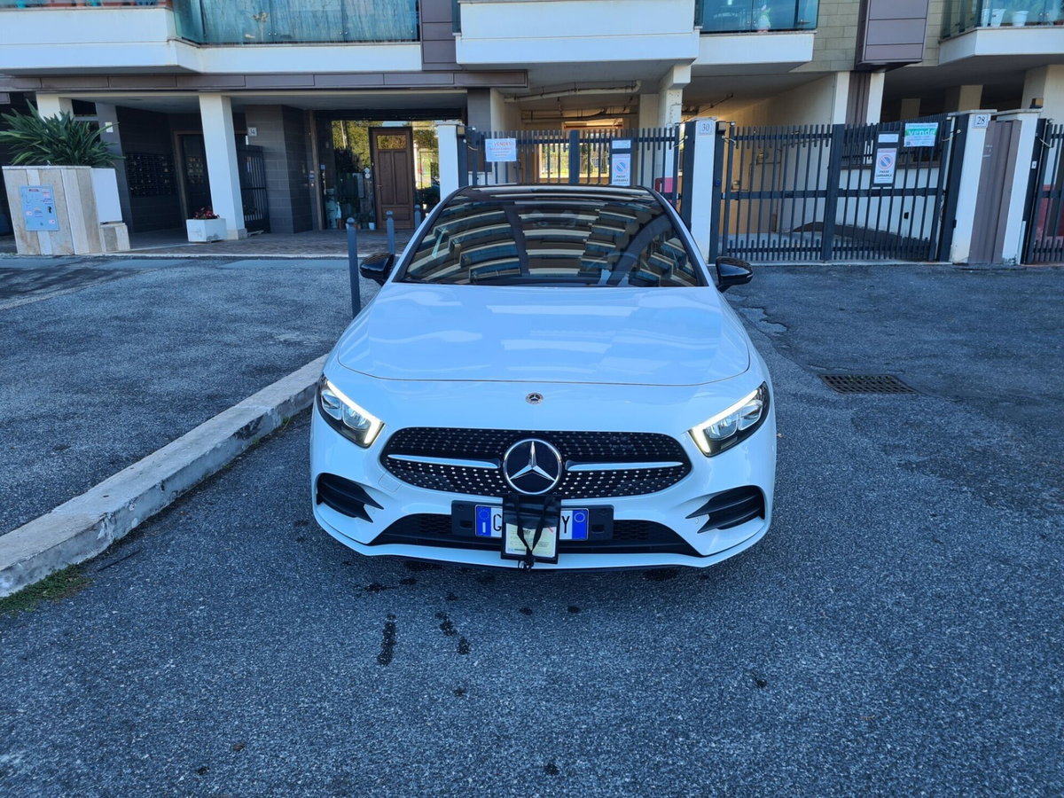 Mercedes-Benz Classe A 250 e Automatic EQ-Power Premium (2)