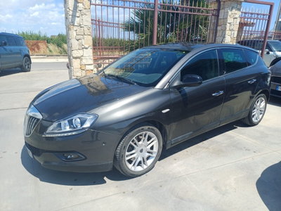 Lancia Delta 2.0 MJT DPF Platino (2)