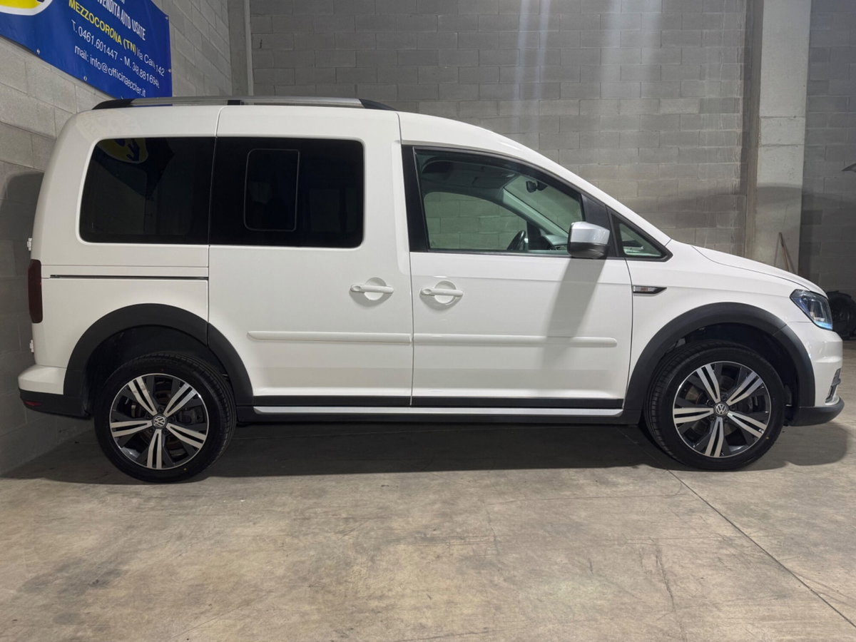Volkswagen Caddy 2.0 TDI 122 CV 4MOTION Alltrack (4)