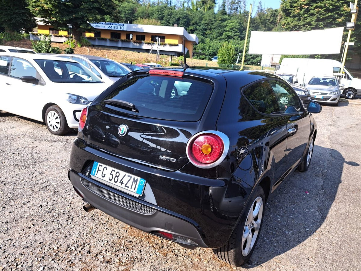 Alfa Romeo MiTo 1.4 T 120 CV GPL Distinctive (13)