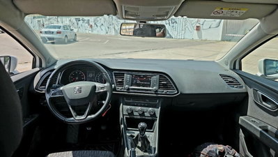 SEAT Leon 1.4 TGI 5p. Business (12)