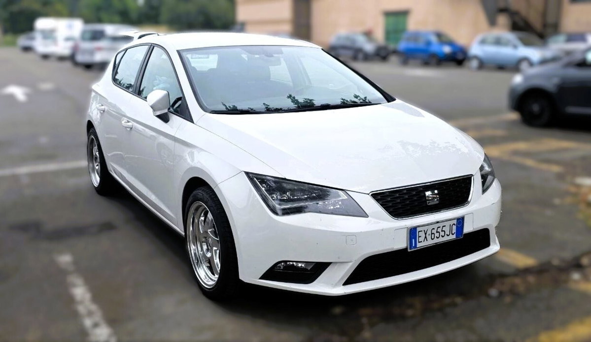 SEAT Leon 1.4 TGI 5p. Business (3)