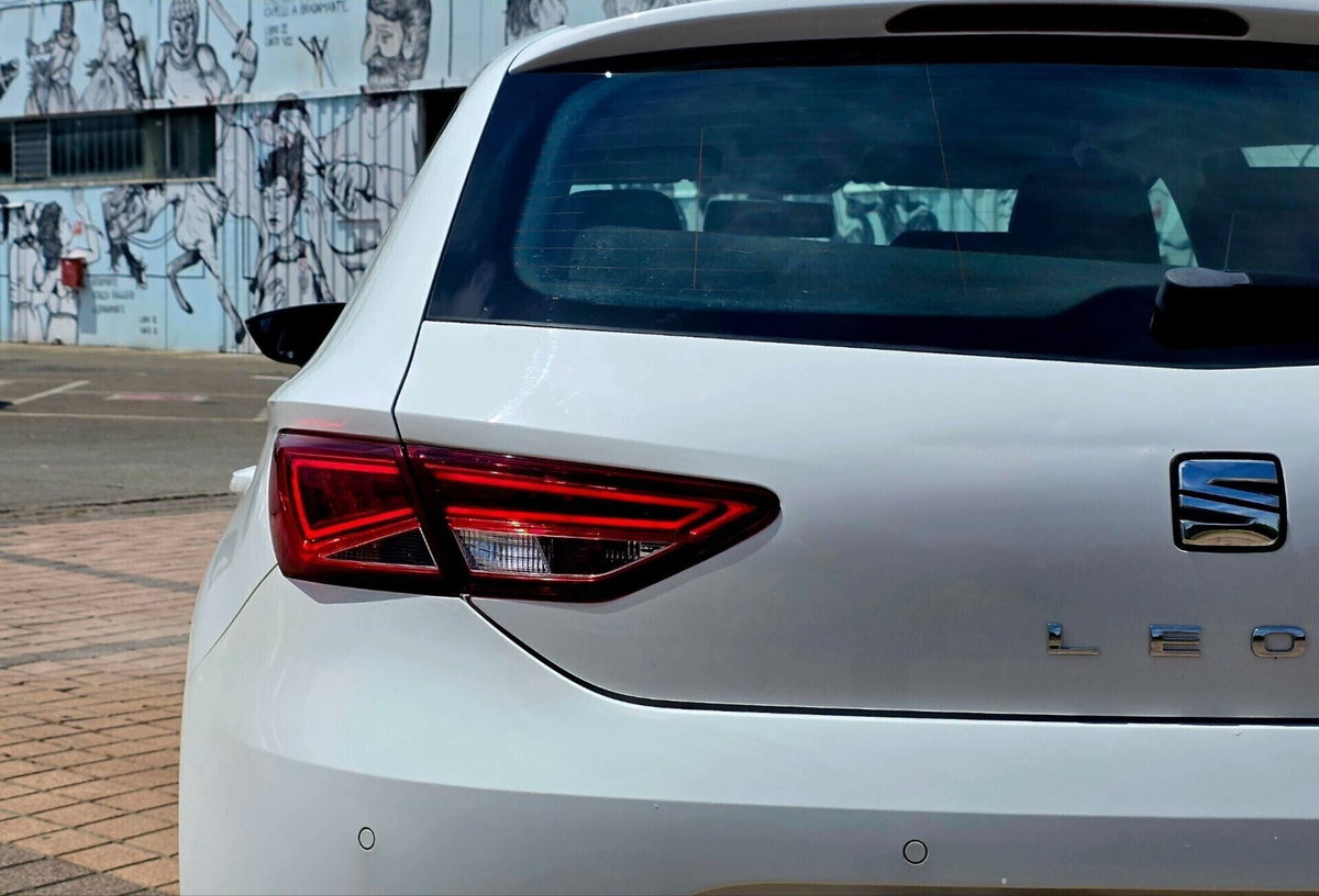 SEAT Leon 1.4 TGI 5p. Business (7)