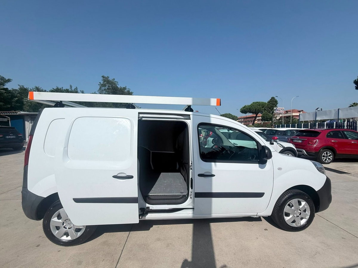 Renault Kangoo Blue dCi 115CV Express Maxi Combi Ice Plus (10)