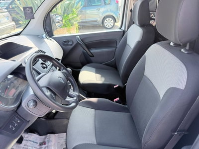 Renault Kangoo Blue dCi 115CV Express Maxi Combi Ice Plus (14)