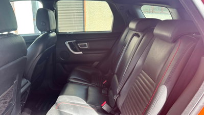 Land Rover Discovery Sport 2.0 TD4 180 CV HSE Luxury (13)