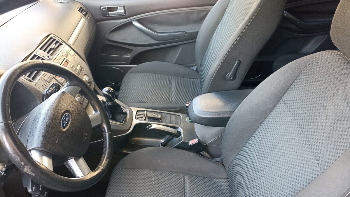 Ford C-Max 1.6 TDCi 110 CV Titanium DPF (11)