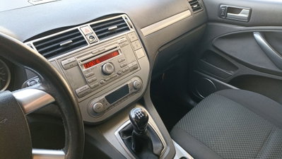 Ford C-Max 1.6 TDCi 110 CV Titanium DPF (12)