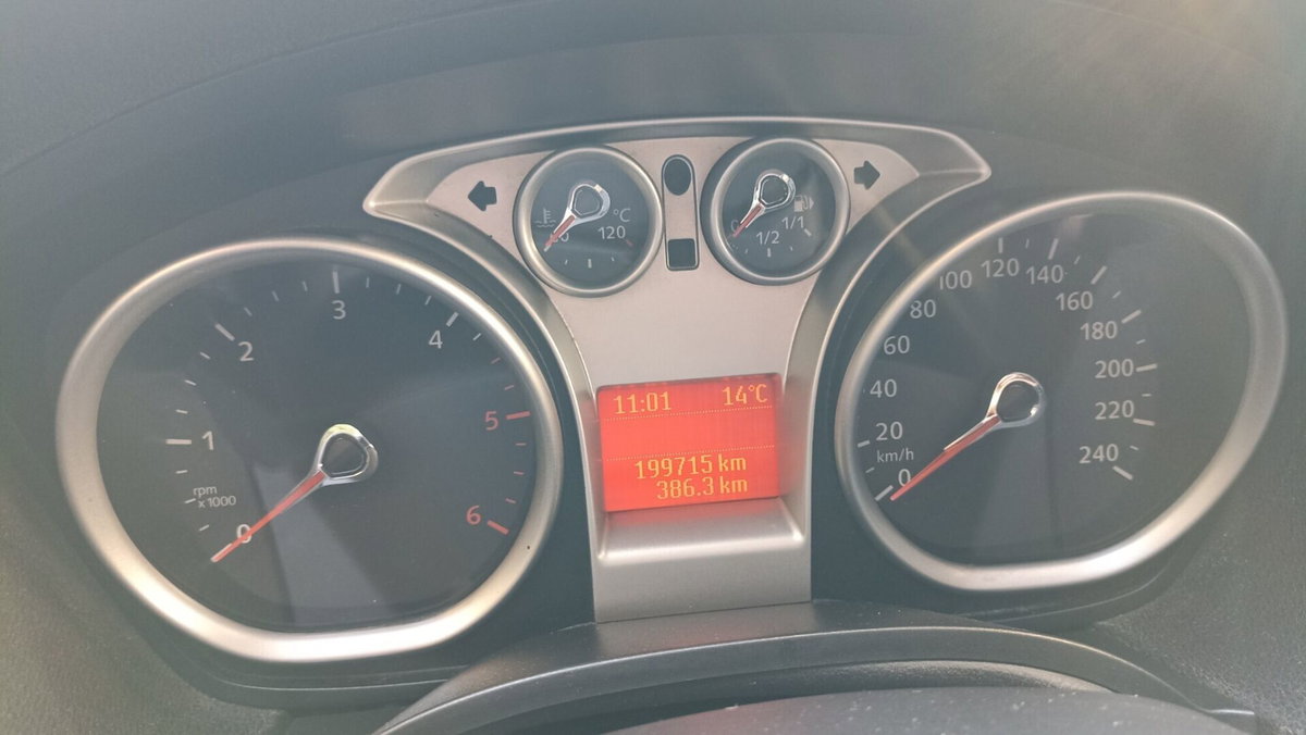 Ford C-Max 1.6 TDCi 110 CV Titanium DPF (13)