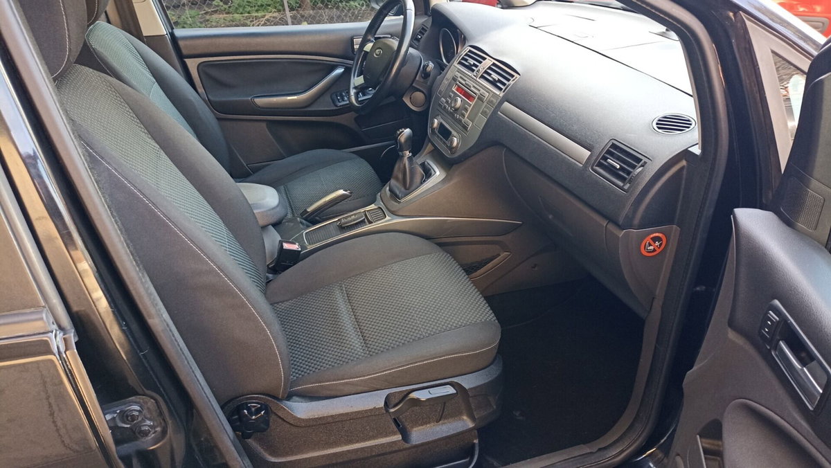 Ford C-Max 1.6 TDCi 110 CV Titanium DPF (17)