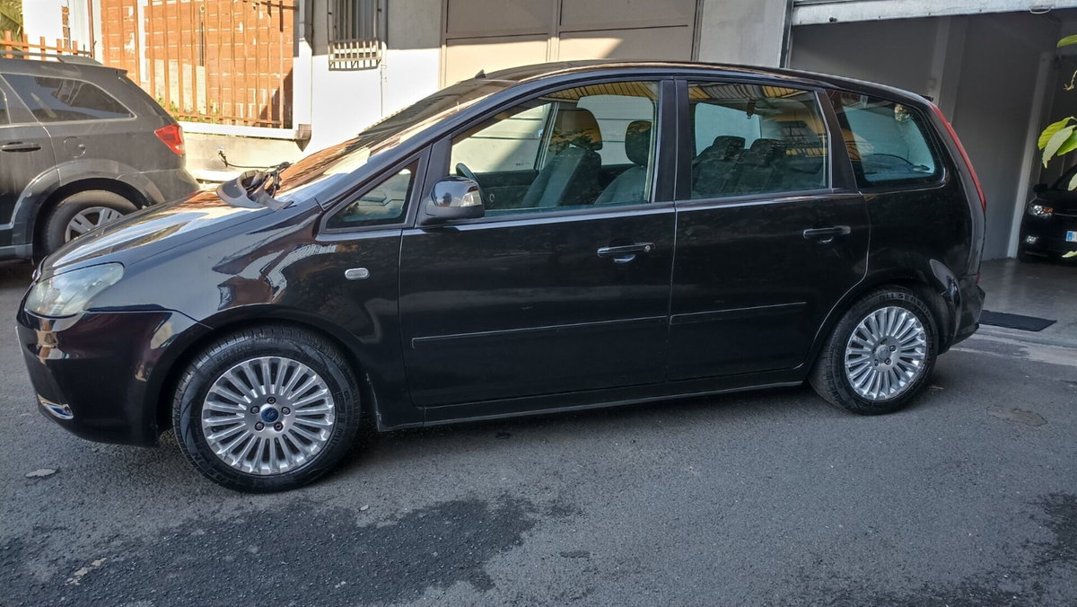 Ford C-Max 1.6 TDCi 110 CV Titanium DPF (4)