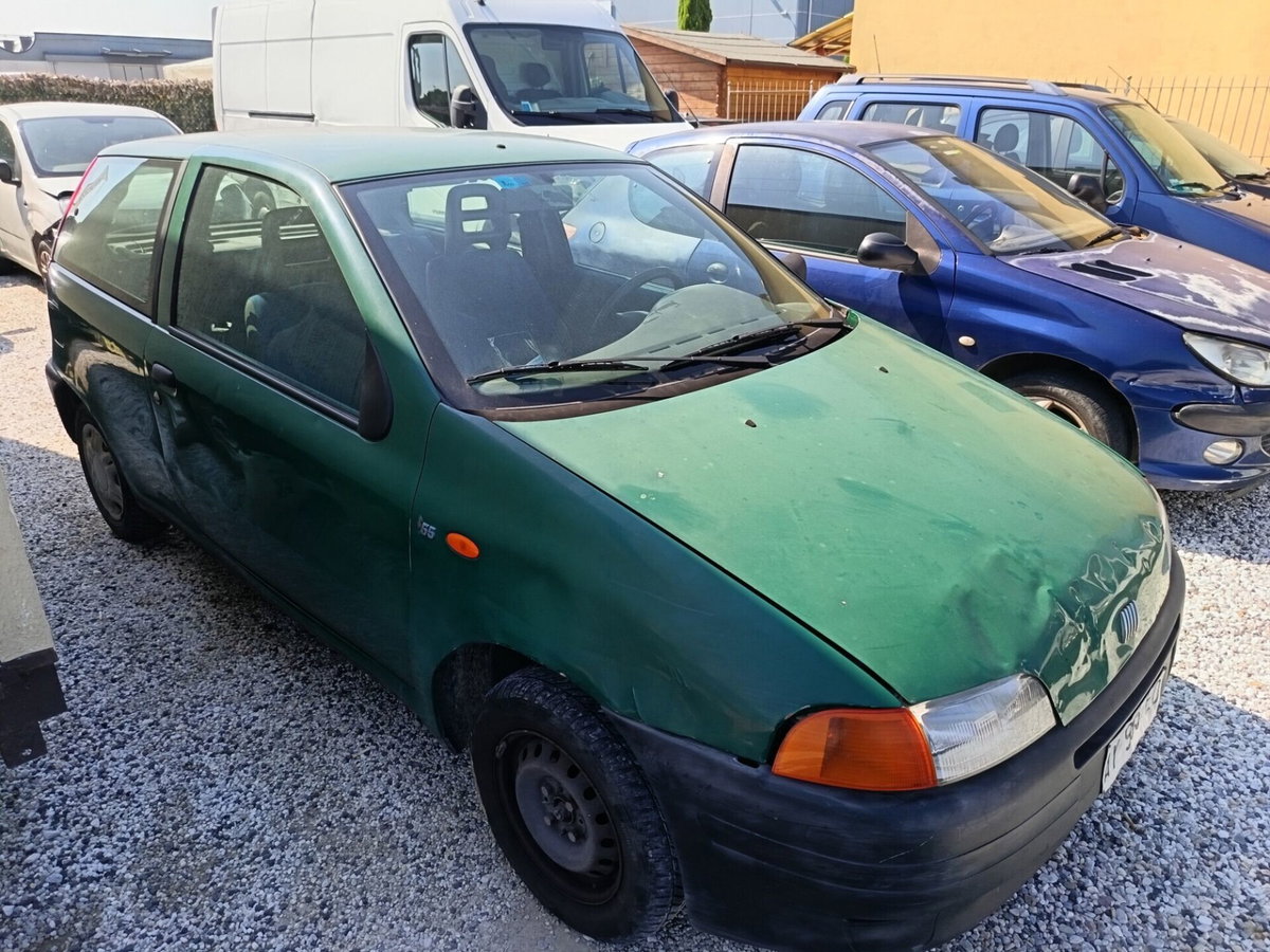 Fiat Punto 55 cat 3 porte SX (3)