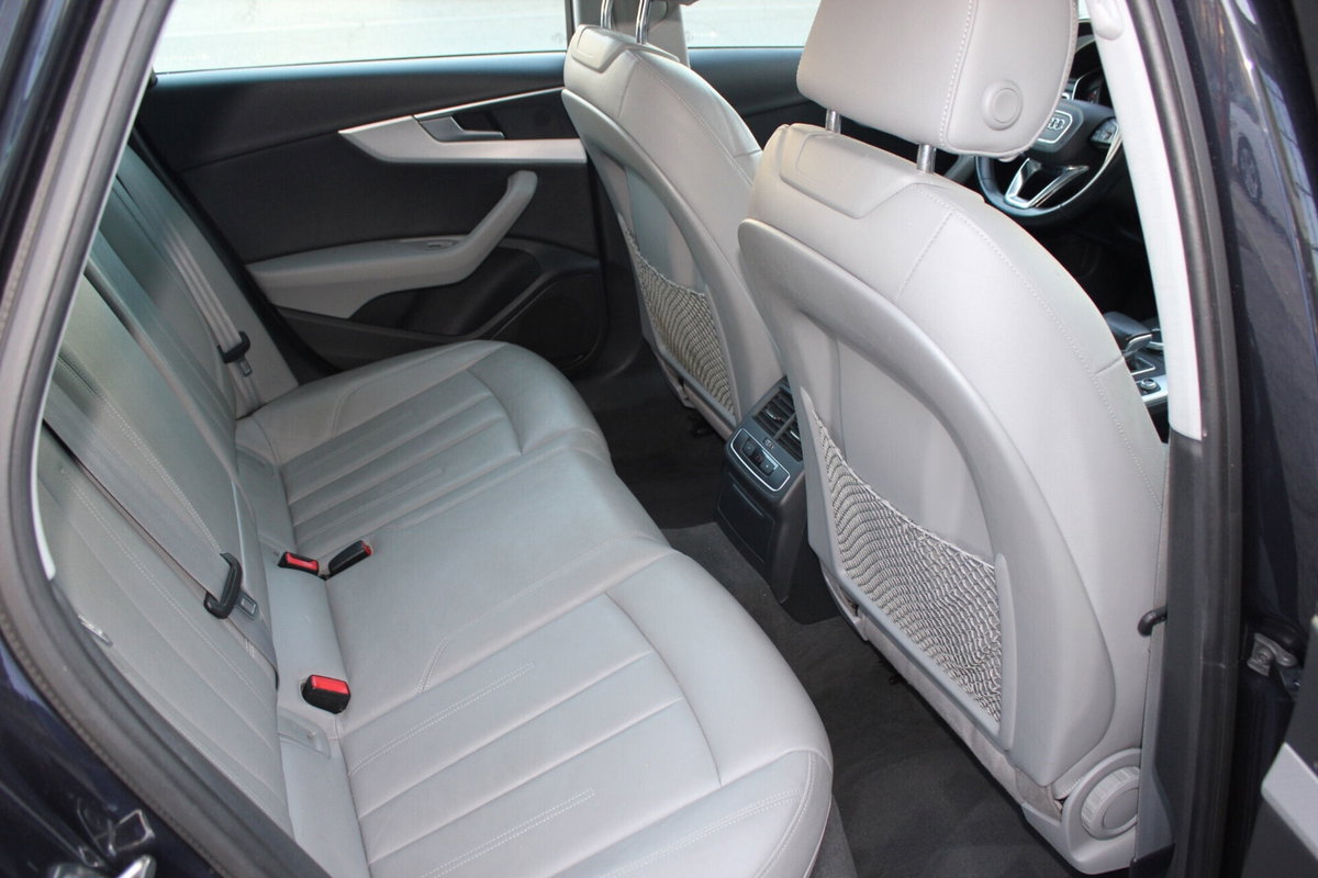 Audi A4 Avant 2.0 TDI 150 CV ultra S tronic Business (13)