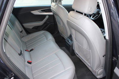 Audi A4 Avant 2.0 TDI 150 CV ultra S tronic Business (13)