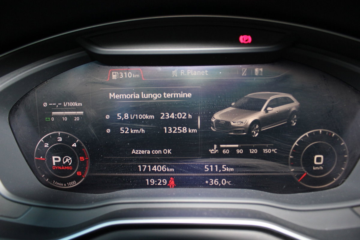 Audi A4 Avant 2.0 TDI 150 CV ultra S tronic Business (14)