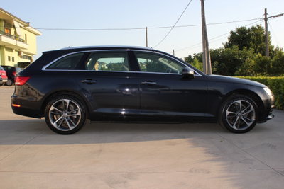 Audi A4 Avant 2.0 TDI 150 CV ultra S tronic Business (3)