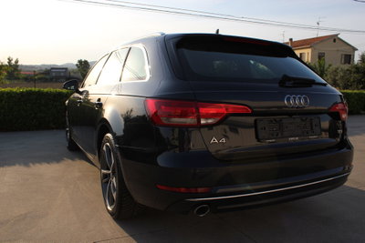 Audi A4 Avant 2.0 TDI 150 CV ultra S tronic Business (7)