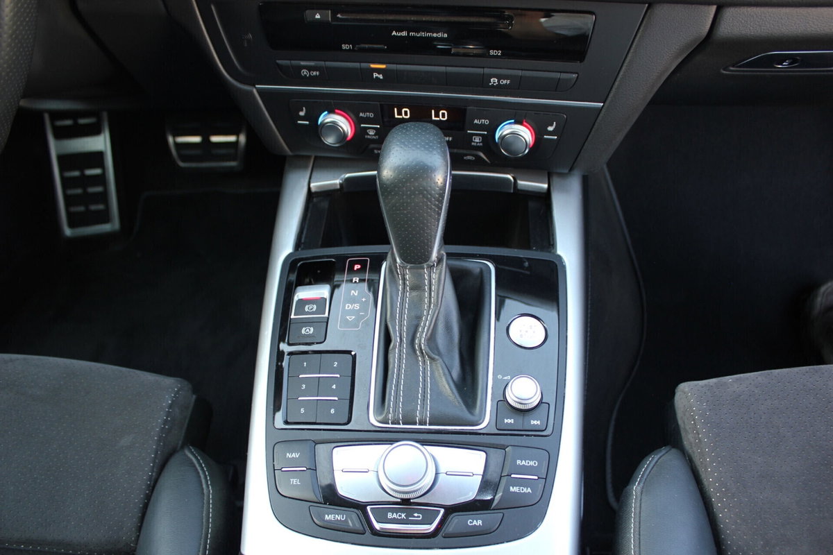 Audi A6 Avant 2.0 TDI 190 CV ultra S tronic Business (19)