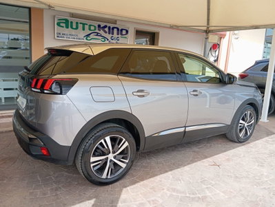 Peugeot 3008 BlueHDi 130 S&S EAT8 Allure Pack (5)