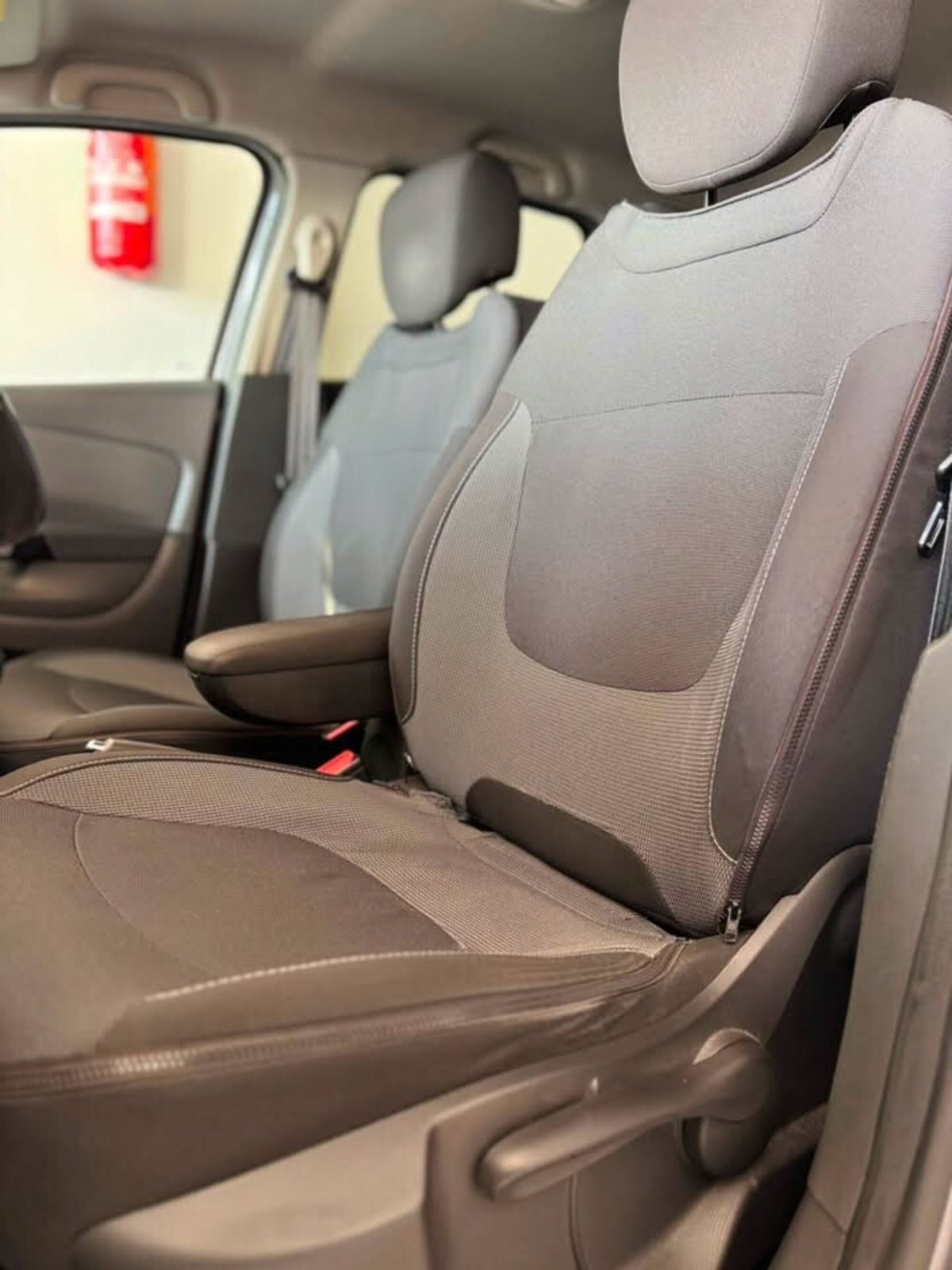 Renault Captur 1.5 dCi 8V 90 CV Start&Stop Energy R-Link (10)