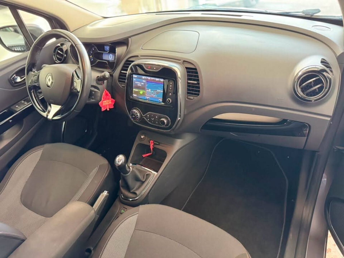 Renault Captur 1.5 dCi 8V 90 CV Start&Stop Energy R-Link (11)