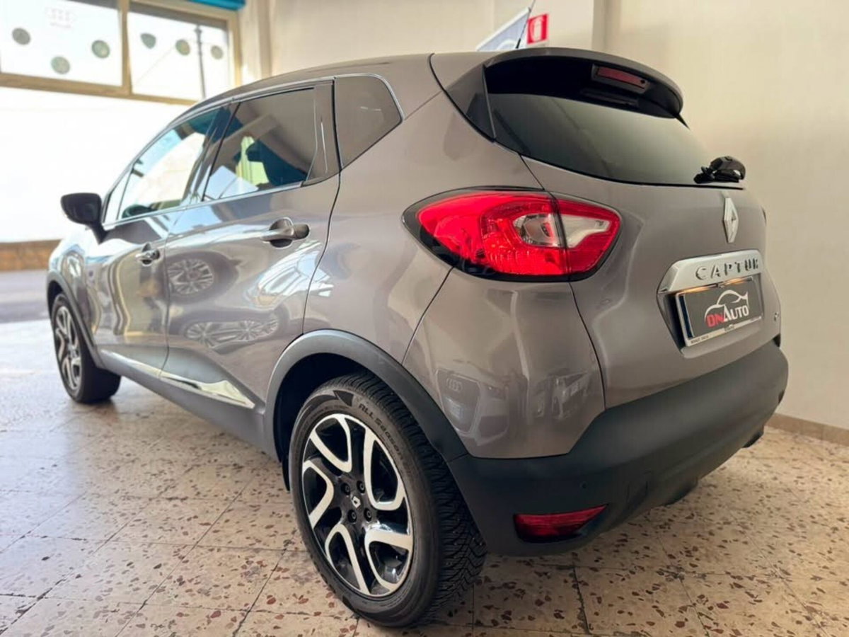 Renault Captur 1.5 dCi 8V 90 CV Start&Stop Energy R-Link (4)