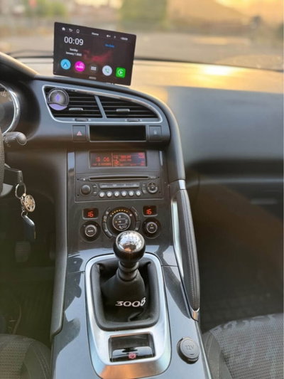 Peugeot 3008 1.6 HDi 110CV Business (13)