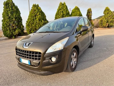 Peugeot 3008 1.6 HDi 110CV Business (2)