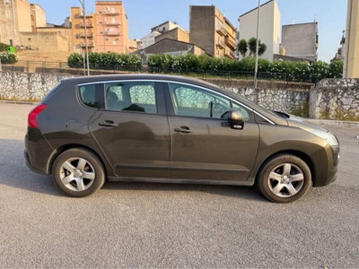 Peugeot 3008 1.6 HDi 110CV Business (6)