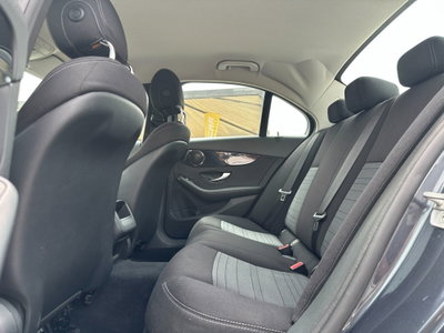 Mercedes-Benz Classe C 180 d Auto Executive (15)