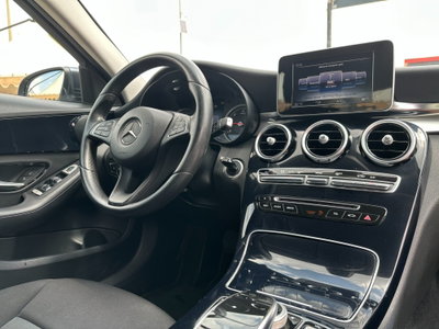 Mercedes-Benz Classe C 180 d Auto Executive (18)